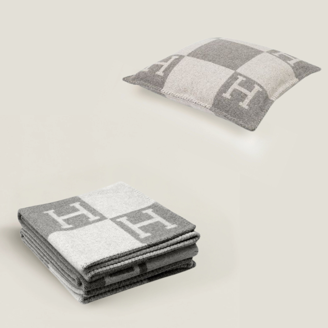 Hermès Avalon Throw Blanket + Pillow Case (Gray)