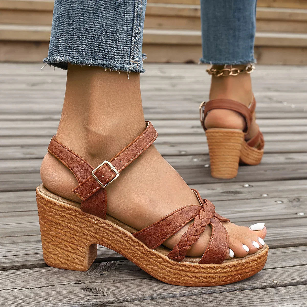 Gianna | Classic Mid-Heel Sandals